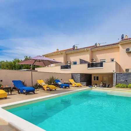 Holiday home Kuca Za Odmor Sotovento I - , Krk